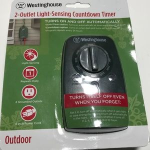 2 Outlet Christmas Light Sensing Countdown Timer